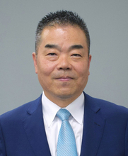 滋賀知事に三日月氏４選