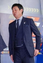 退席する森保監督　サッカー