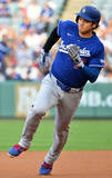 「三塁に向かう大谷　大リーグ」の画像1