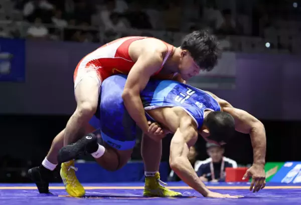 攻める吉田　全日本選抜レスリング