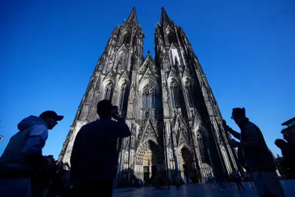 ケルン大聖堂、７月から拝観２２００円