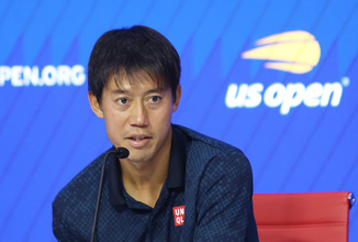 記者会見する錦織　全米テニス