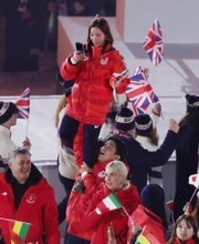 閉会式での三浦、木原組