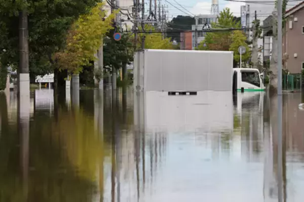 大雨、死者６人・不明６人に＝自衛隊に災害派遣要請―千葉、神奈川