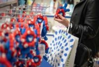 万博グッズ販売、２年延長＝「ミャクミャク」人気で