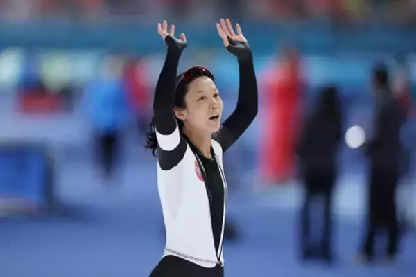 滑走を終えた高木　五輪