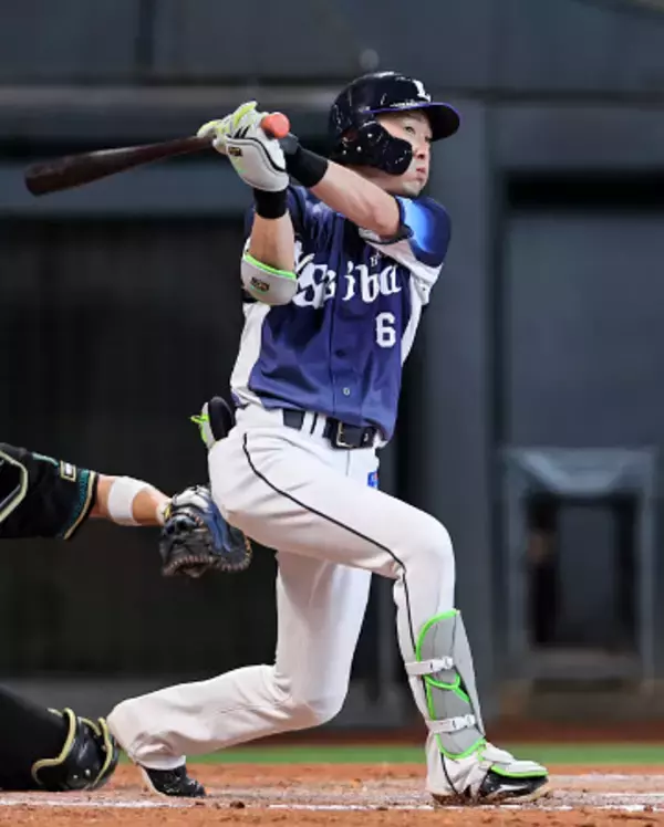 プロ野球・日本ハム３―１５西武