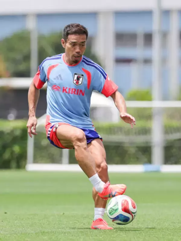 史上最高目指し始動＝長友中心に活気―サッカー日本代表