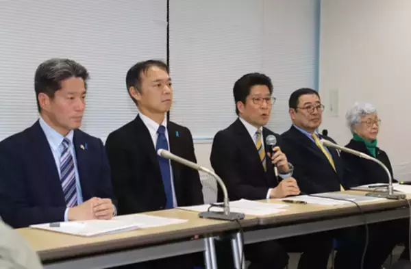 救出優先で圧力緩和容認＝拉致被害者家族らが運動方針