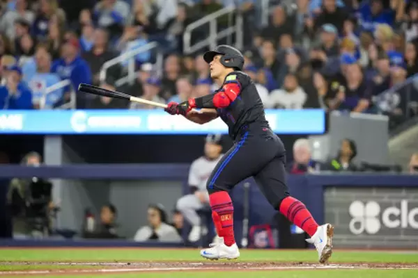 岡本の本塁打　大リーグ