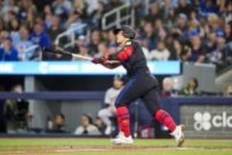 岡本の本塁打　大リーグ