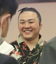 炎鵬、初々しく＝史上初のカムバック果たす―大相撲