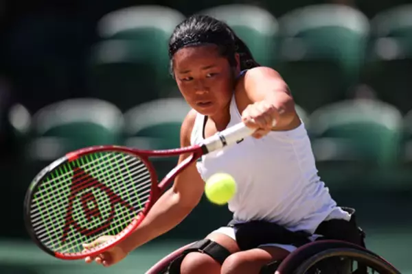 上地結衣、準決勝で敗れる＝全仏テニス車いす