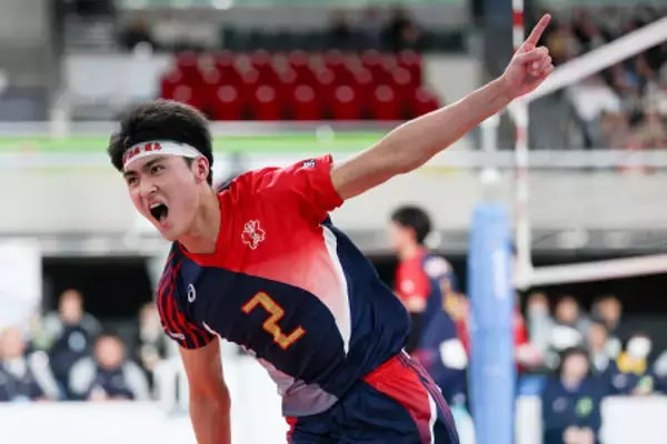 喜ぶ斎藤　高校バレー