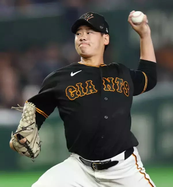 力投する井上　プロ野球