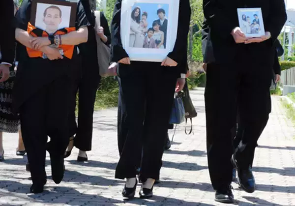 動画スクショ試み、１３秒脇見＝トラック運転手、起訴内容認める―新名神６人死亡事故・津地裁