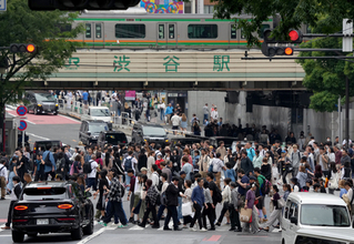 景気動向指数、１．１ポイント上昇＝４月、基調判断は据え置き―内閣府