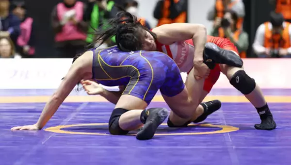 清岡が女子５３キロ級２連覇＝成国はフリー、グレコ２冠―全日本レスリング