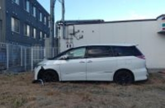 中３男子、車にはねられ死亡