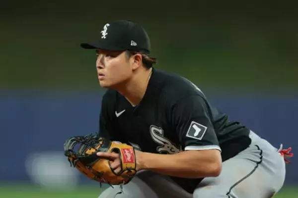 村上、守備でも奮闘＝コーチも認める向上心―米大リーグ