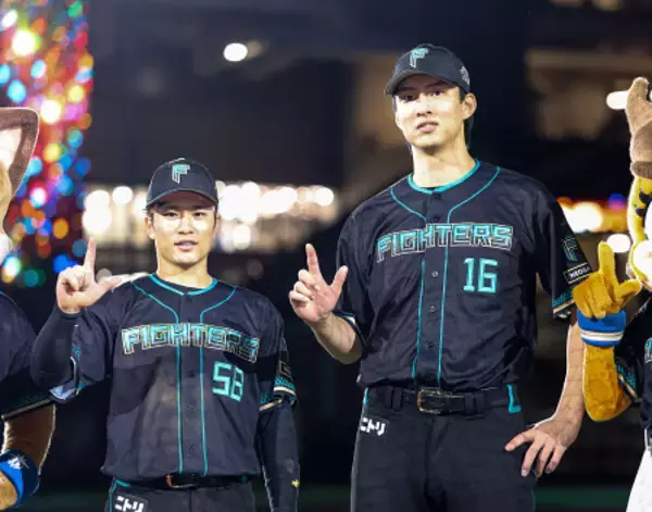 笑顔の達と奈良間　プロ野球