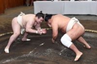 安青錦、新大関Ｖなるか＝両横綱は不安残す―大相撲初場所