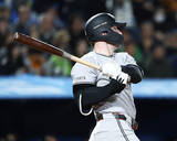 「キャベッジの２点二塁打　プロ野球」の画像1