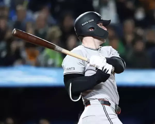 キャベッジの２点二塁打　プロ野球