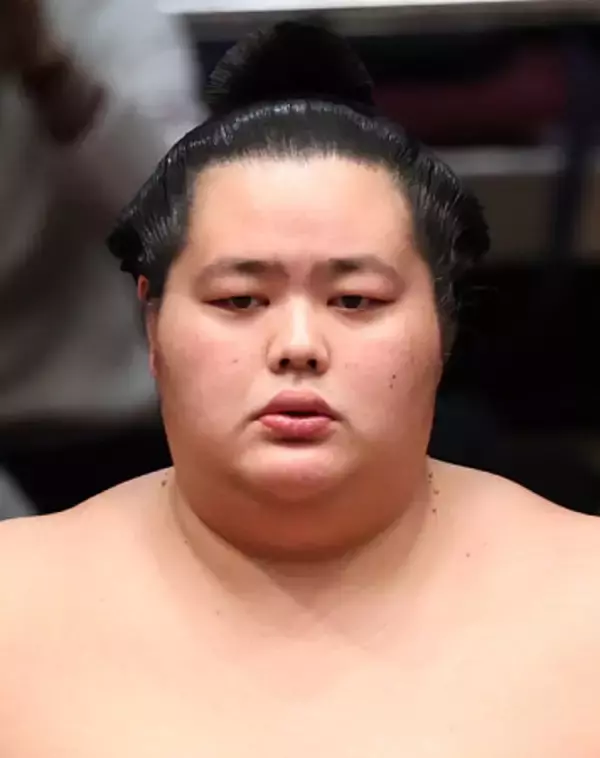 大関琴桜が休場