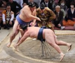 大の里、全勝ターン