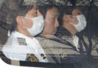 時速８０キロ以上で逃走か＝足立１４人死傷、男を送検―警視庁