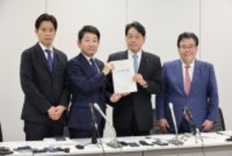 年収の壁「１７８万円」＝防衛財源確保へ所得増税も―与党税制改正大綱決定