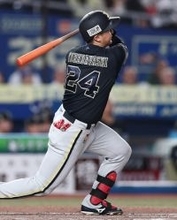 紅林の勝ち越し３ラン　プロ野球