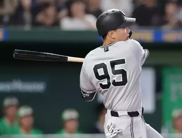 笹原の勝ち越し打　プロ野球