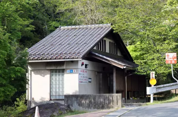 父親を殺人容疑で再逮捕＝「両手で首絞めた」、衝動的か―遺体、山に転々・京都男児遺棄