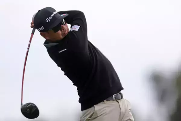 久常のショット　米男子ゴルフ