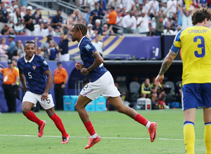 ゴールを決めたバルコラ　Ｗ杯サッカー
