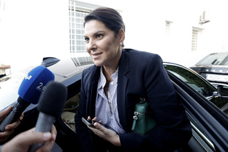 初の女性首相任命