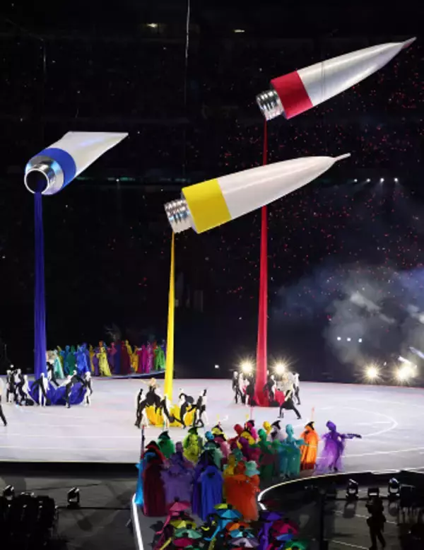 開会式のアトラクション　五輪