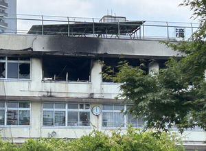 小学校火災、失火の疑い＝音楽準備室に電気ストーブなど―警視庁