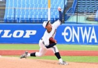 １年西村、制球良く＝東都大学野球・中大