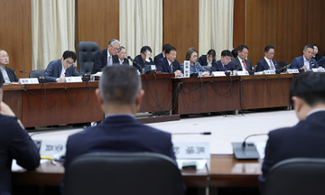 自民、合区解消へ改憲主張