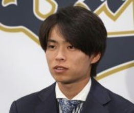 山岡は８０００万円＝プロ野球・オリックス