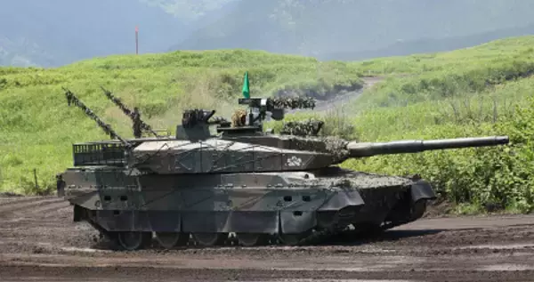 戦車搭乗の陸自隊員４人死傷