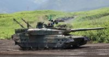 戦車搭乗の陸自隊員４人死傷