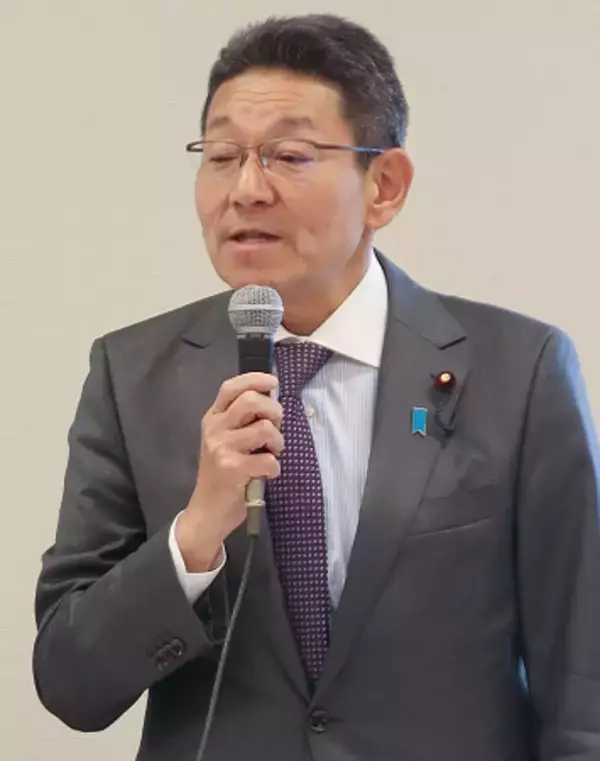 皇族数確保、来月に見解