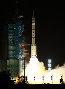 有人宇宙船打ち上げ