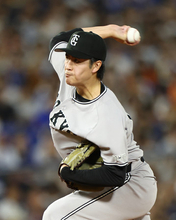 巨人先発の西舘　プロ野球