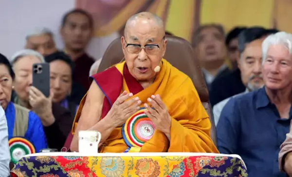 ダライ・ラマ１４世にグラミー賞