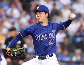 力投する金丸　プロ野球